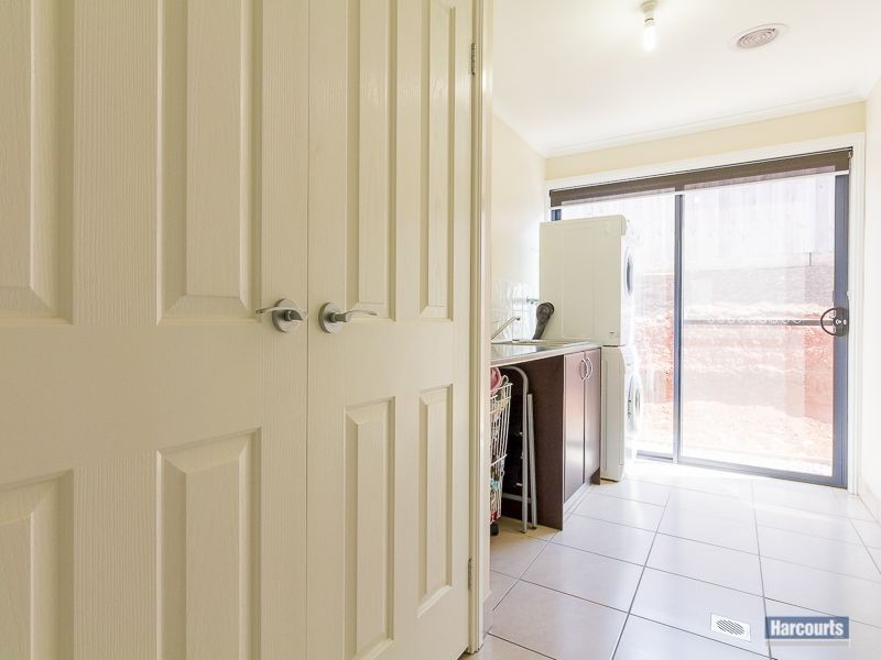 14 Mayfair Drive, Drouin VIC 3818