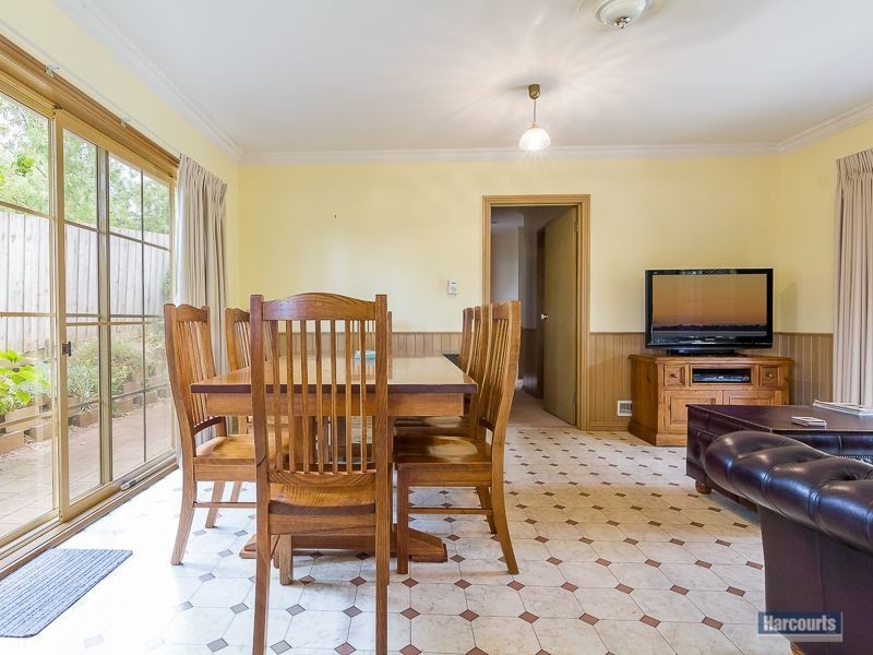 6 Edward Street, Drouin VIC 3818