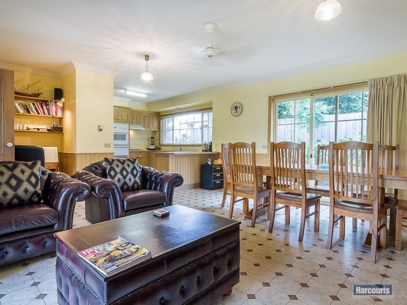 6 Edward Street, Drouin VIC 3818