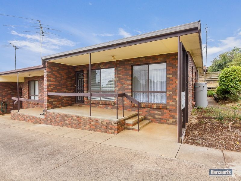 4/24 Main South Road, Drouin VIC 3818