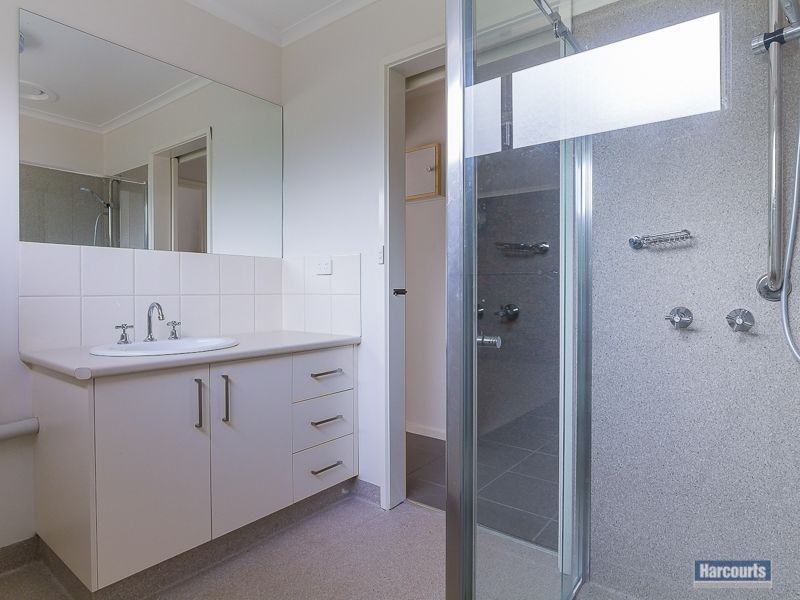 4/24 Main South Road, Drouin VIC 3818