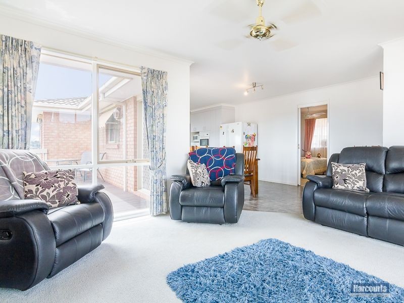 20 Hatfield Drive, Drouin VIC 3818