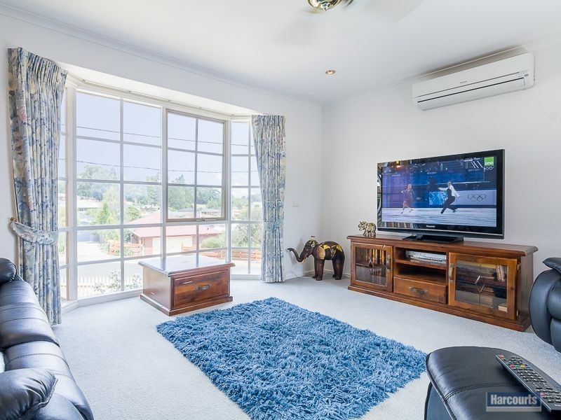 20 Hatfield Drive, Drouin VIC 3818