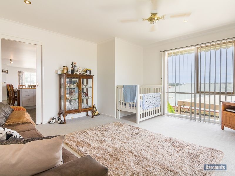 20 Hatfield Drive, Drouin VIC 3818