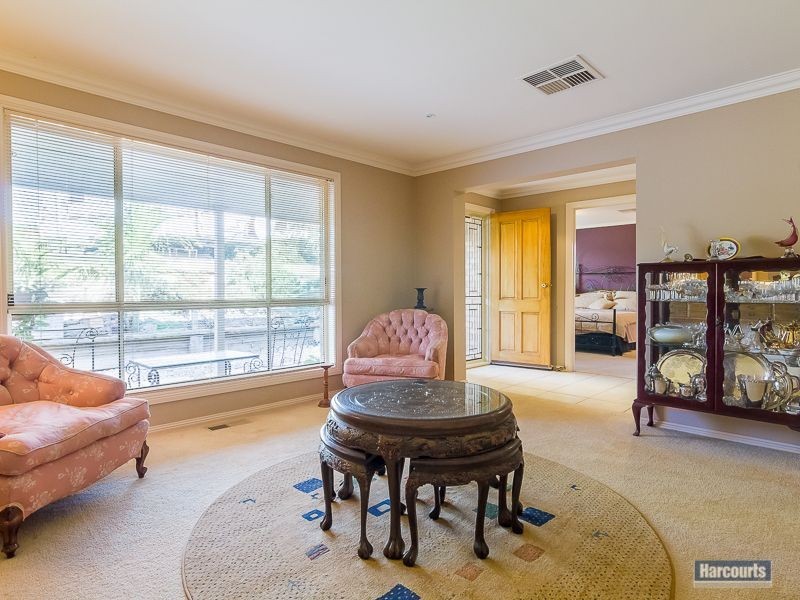 5 Rus Rees Court, Drouin VIC 3818