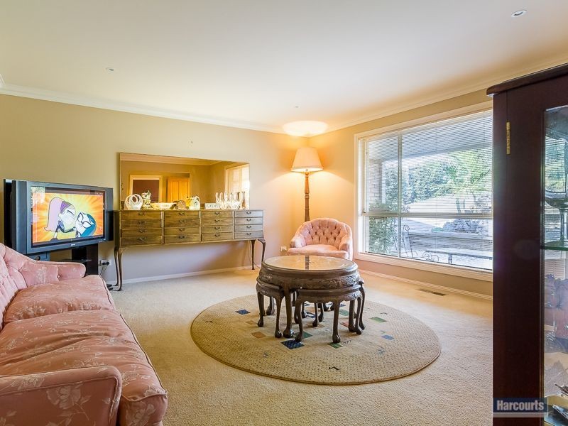 5 Rus Rees Court, Drouin VIC 3818