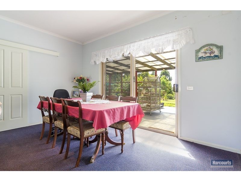 25 Fairway Drive, Drouin VIC 3818