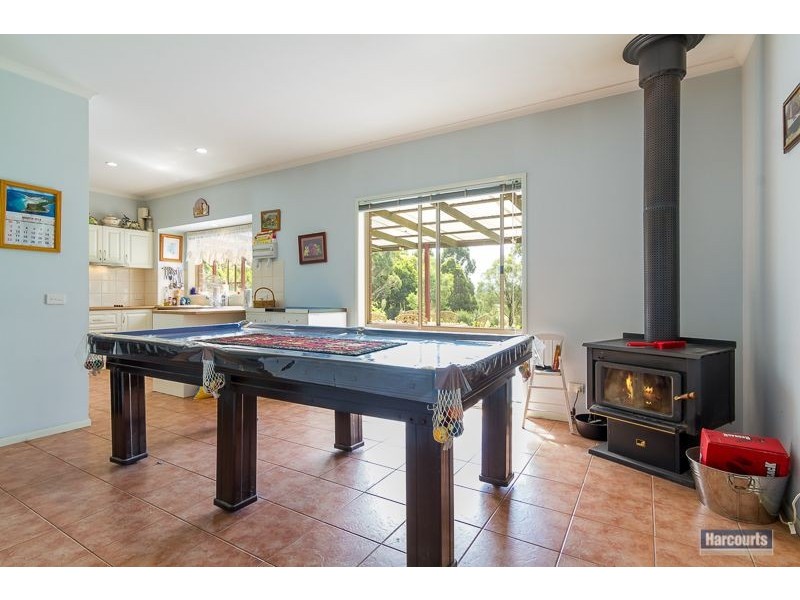 25 Fairway Drive, Drouin VIC 3818