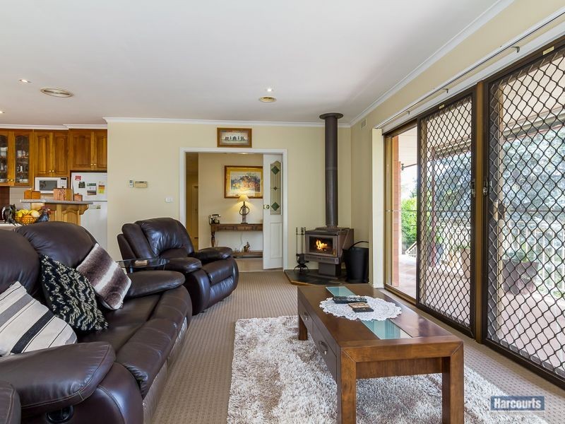 6 Park Street, Drouin VIC 3818