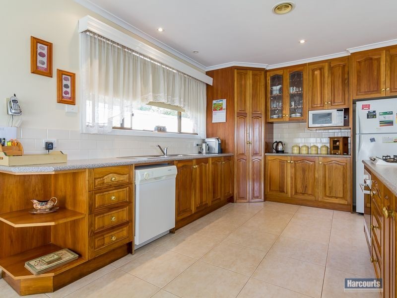 6 Park Street, Drouin VIC 3818