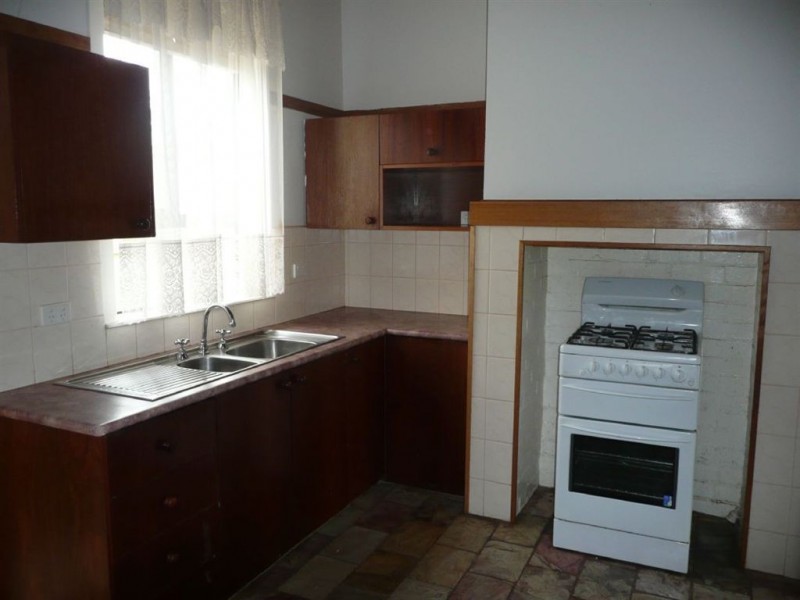 23 Albert Road, Drouin VIC 3818