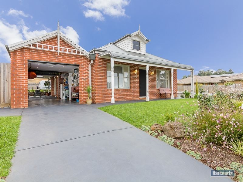 26 Clifford Drive, Drouin VIC 3818