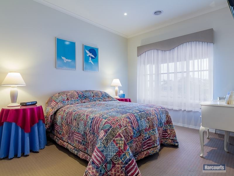 26 Clifford Drive, Drouin VIC 3818