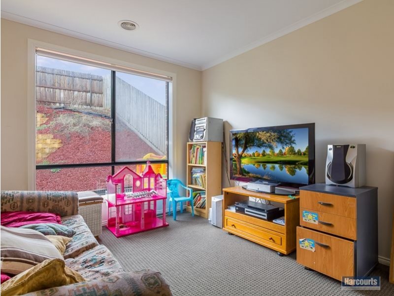 19 Wordsworth Court, Drouin VIC 3818