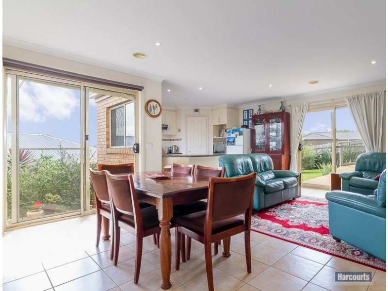 10 Summerhill Boulevard, Drouin VIC 3818