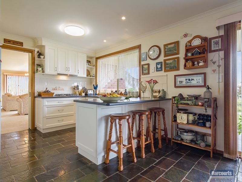 8A Greenland Drive, Drouin VIC 3818