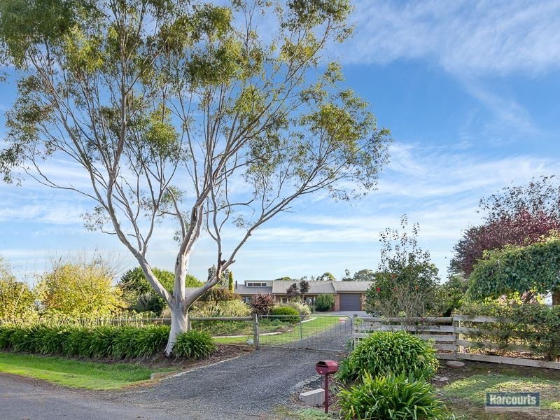 11 Sherwood Court, Drouin VIC 3818