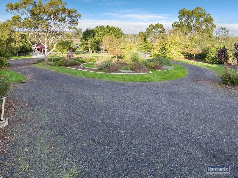 11 Sherwood Court, Drouin VIC 3818