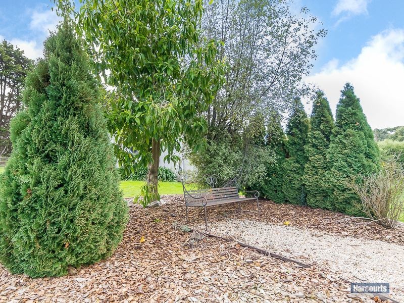 11 Sherwood Court, Drouin VIC 3818