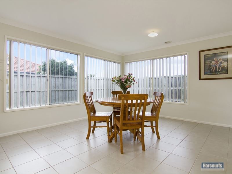 35 Lyndhurst Square, Drouin VIC 3818