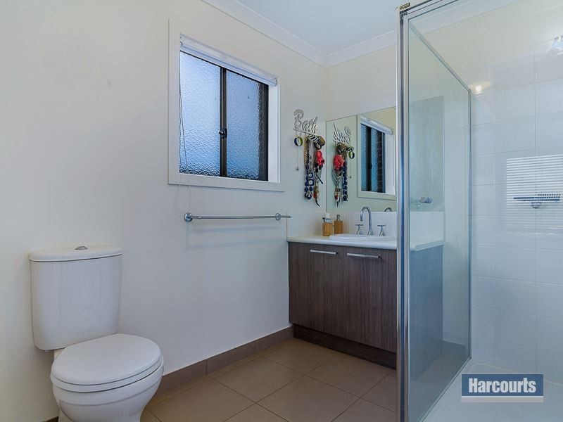 11 Tulloch Street, Drouin VIC 3818