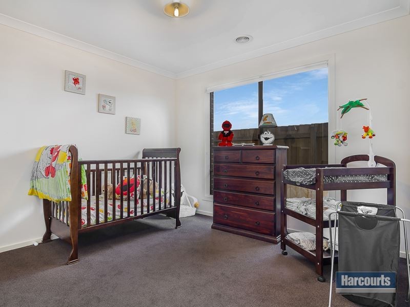 11 Tulloch Street, Drouin VIC 3818