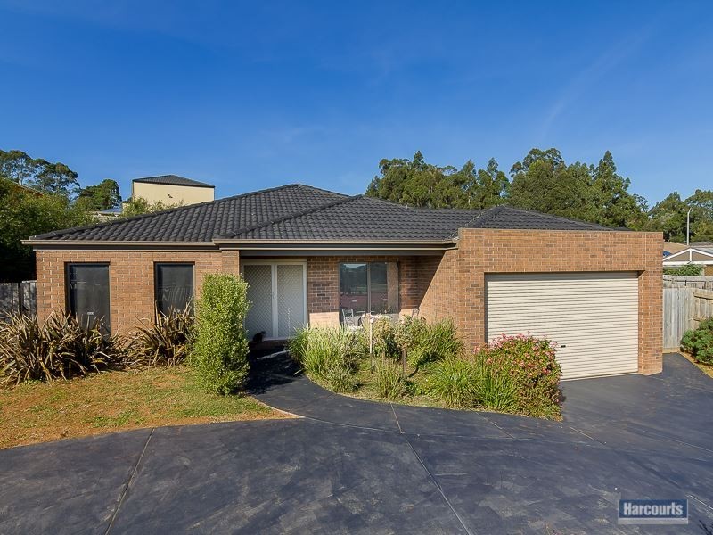 27 Claudia Crescent, Drouin VIC 3818