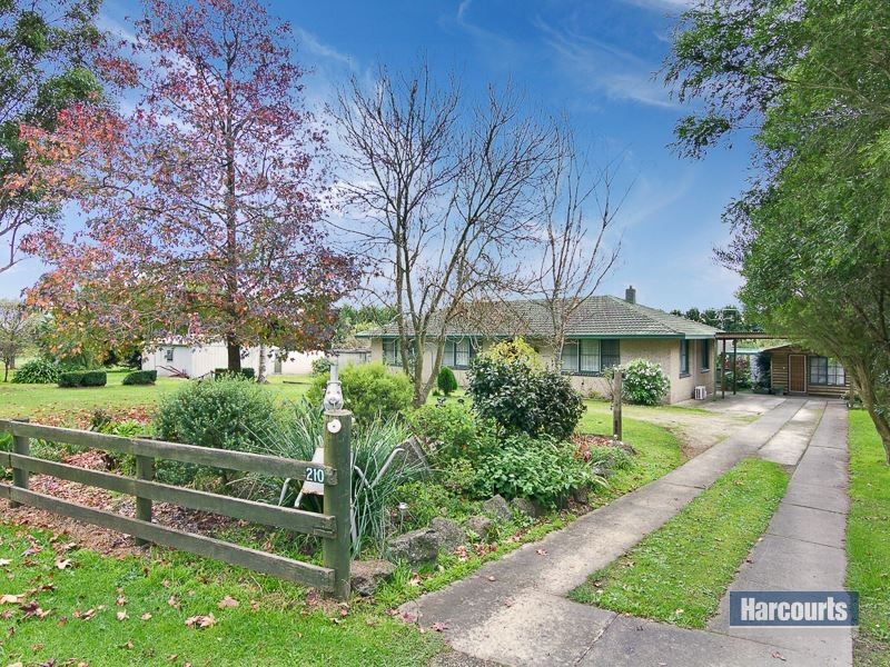 210 Sheehan Road, Hallora VIC 3818