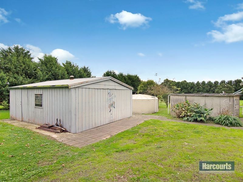 210 Sheehan Road, Hallora VIC 3818