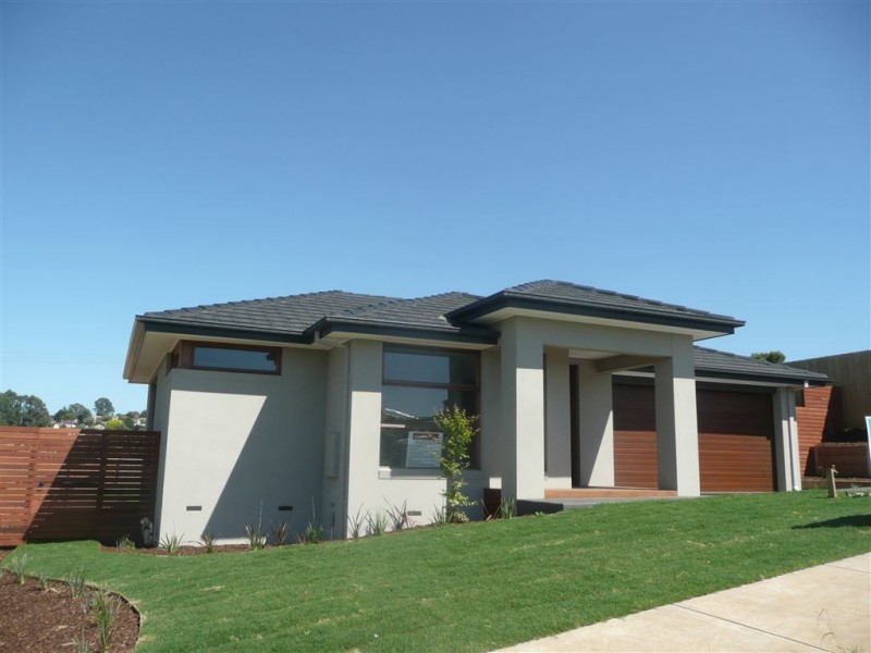 1 Todman Street, Drouin VIC 3818