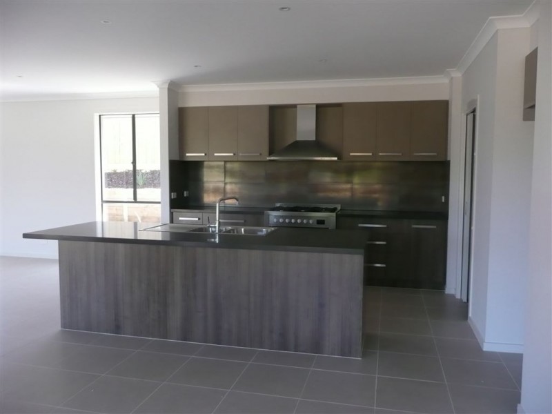 1 Todman Street, Drouin VIC 3818