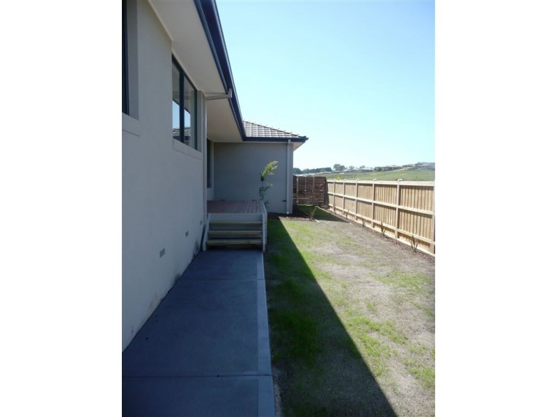 1 Todman Street, Drouin VIC 3818