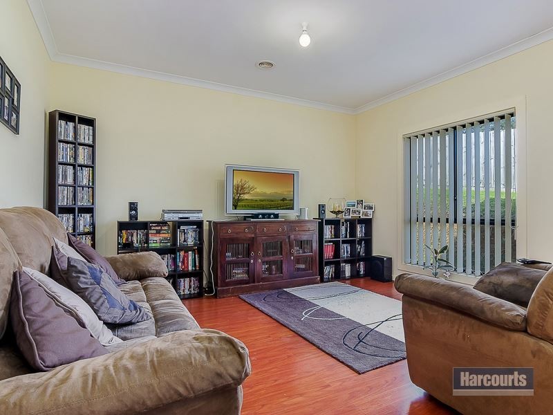 5 Buritta Court, Drouin VIC 3818