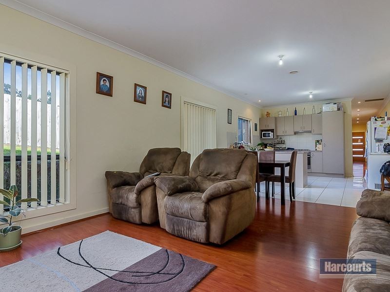 5 Buritta Court, Drouin VIC 3818