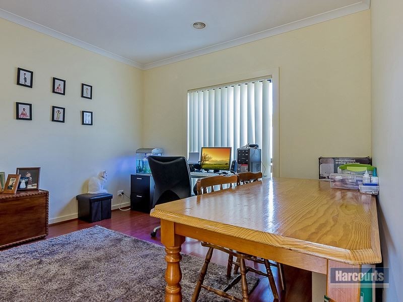 5 Buritta Court, Drouin VIC 3818