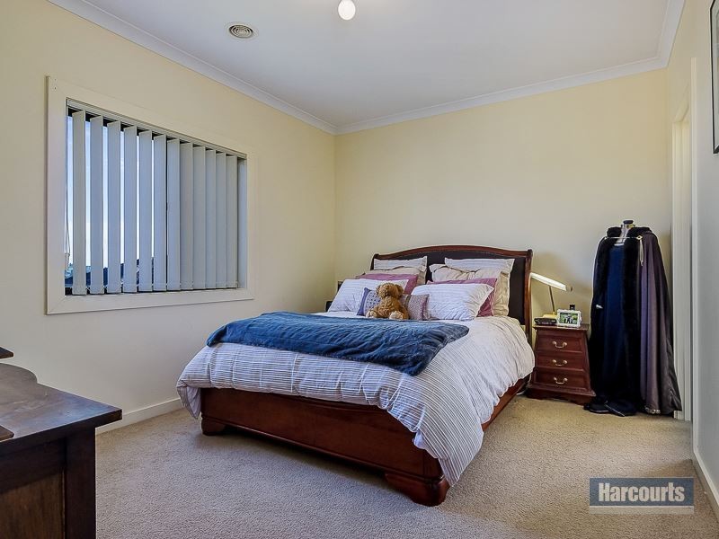 5 Buritta Court, Drouin VIC 3818