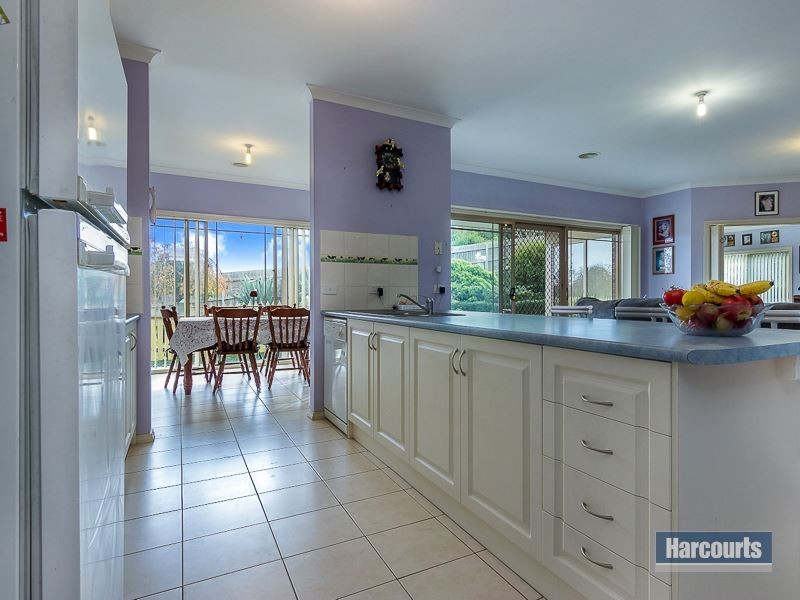 5 Kenneth Court, Neerim South VIC 3831