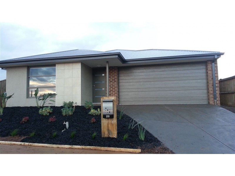28 Skyline Drive, Warragul VIC 3820