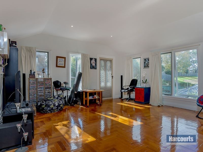 26 Main Street, Bunyip VIC 3815