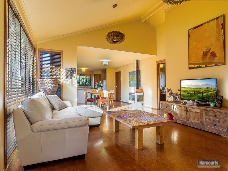 20 Campbell Street, Garfield VIC 3814