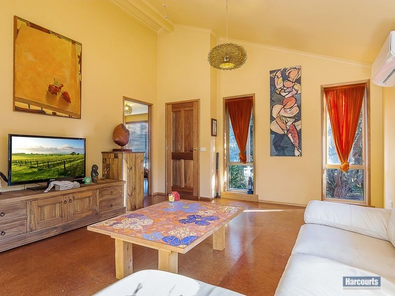 20 Campbell Street, Garfield VIC 3814