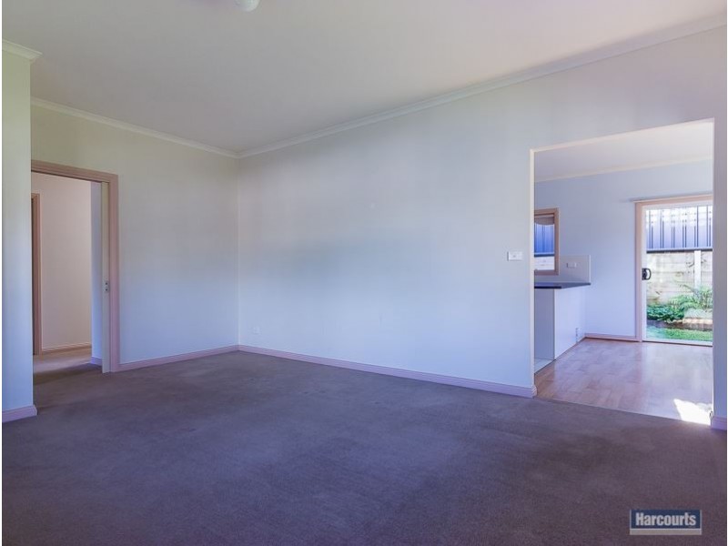 6/30-38 Longwarry Road, Drouin VIC 3818