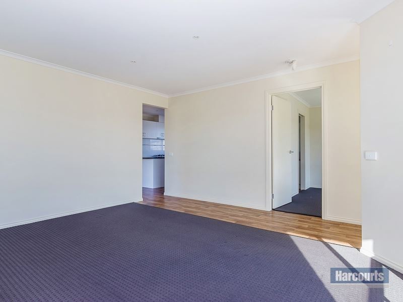 80 Cook Street, Drouin VIC 3818