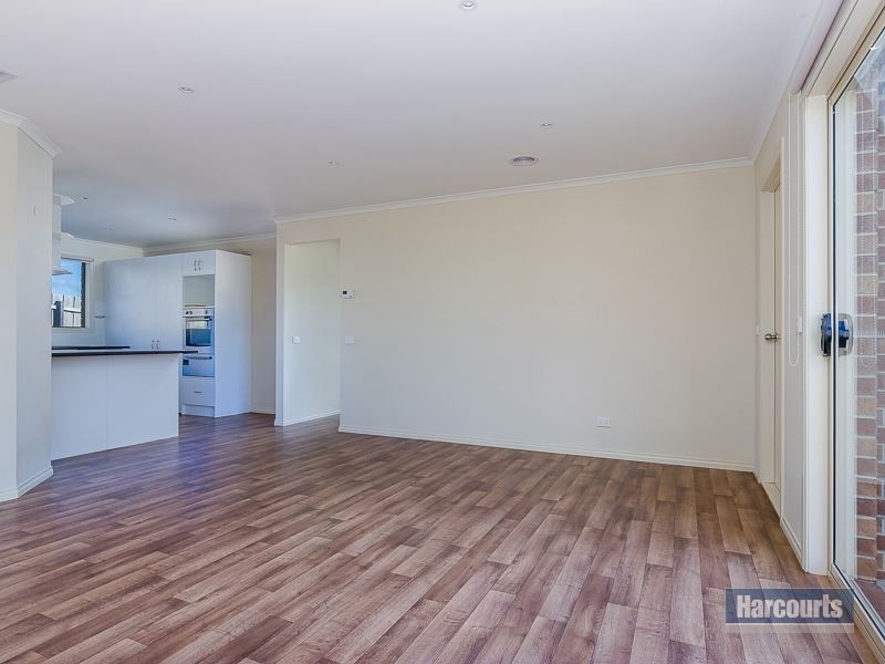 80 Cook Street, Drouin VIC 3818