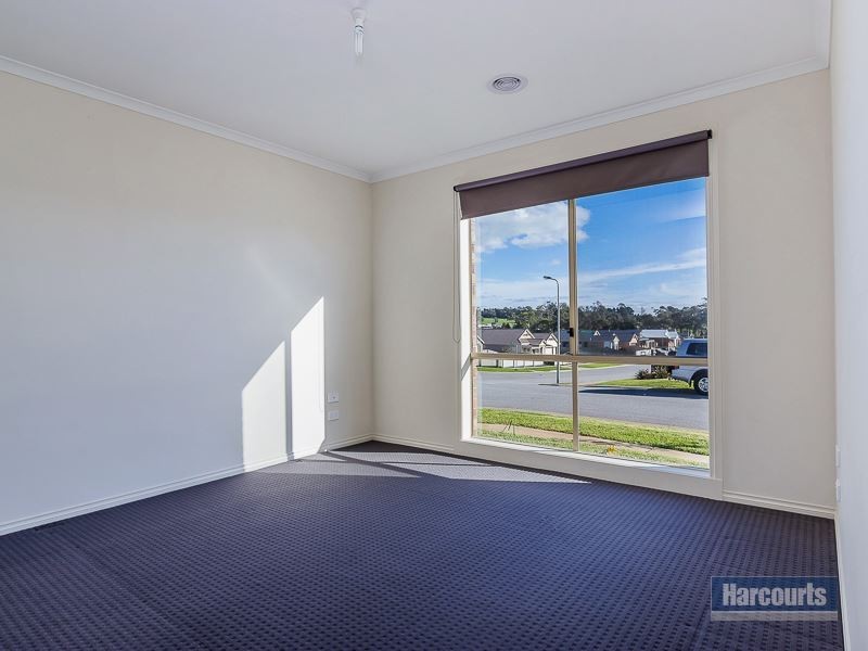 80 Cook Street, Drouin VIC 3818
