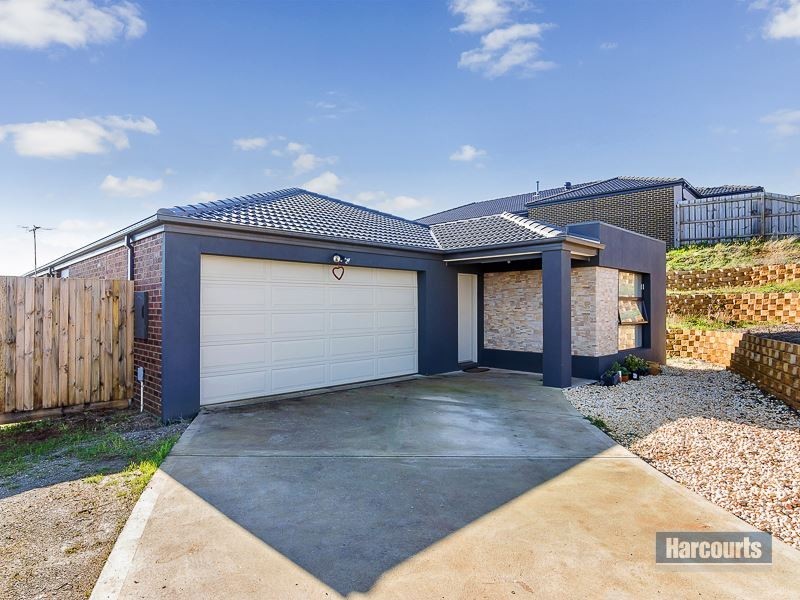 30 Hatfield Drive, Drouin VIC 3818