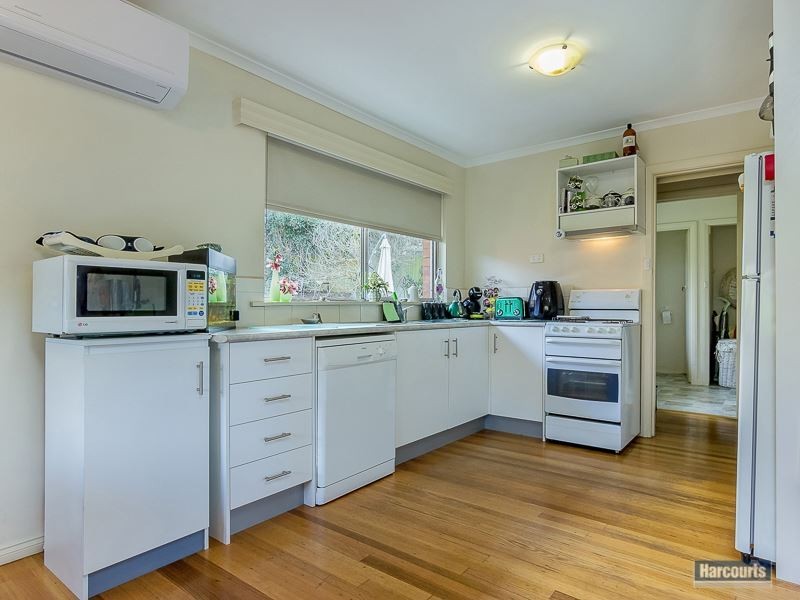 30 Wood Street, Drouin VIC 3818