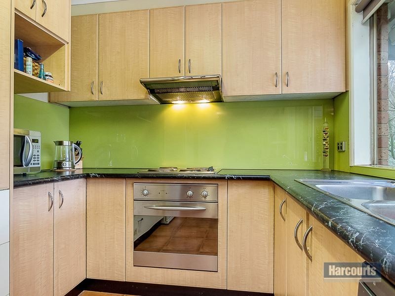 11 Adam Court, Drouin VIC 3818