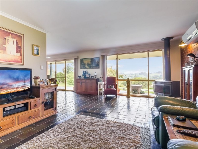 8A Greenland Drive, Drouin VIC 3818