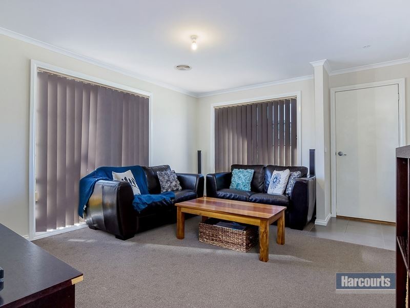 2 Emma Close, Drouin VIC 3818